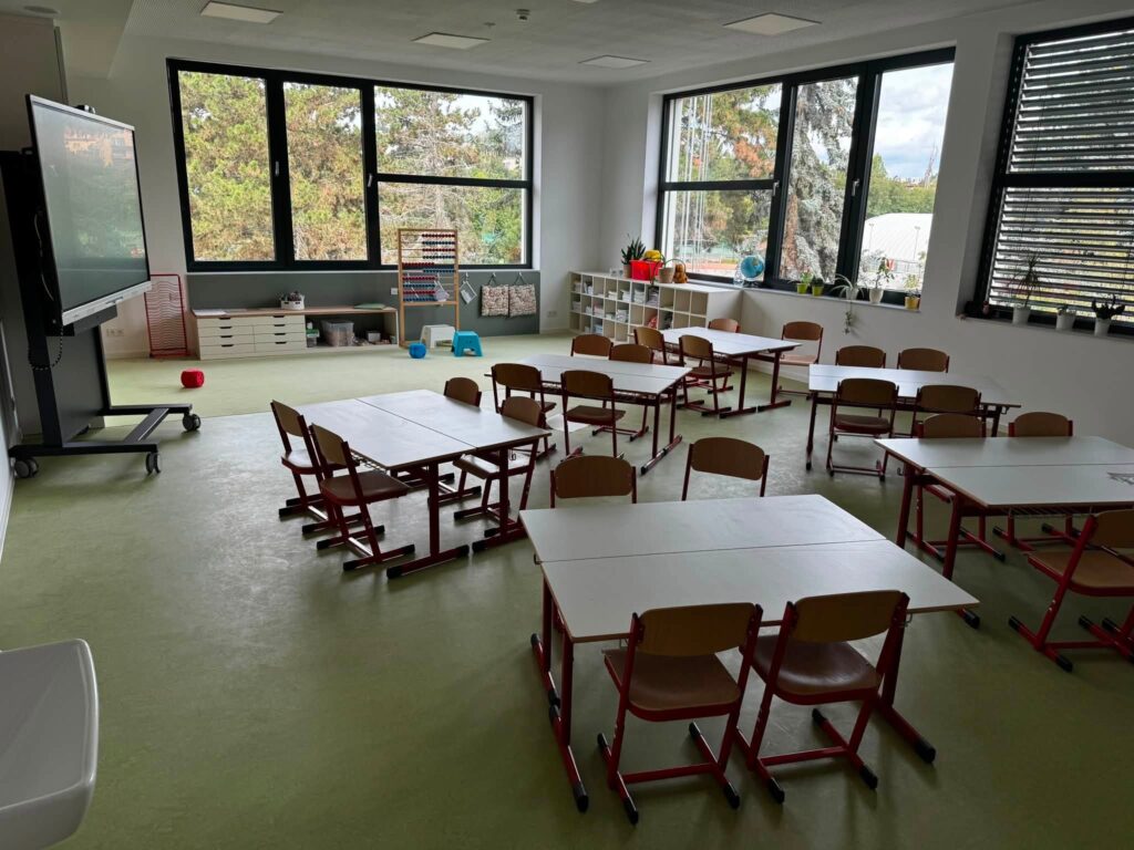 Slavnostní otevření nové budovy ZŠ a MŠ Bílá Na Kocínce na Praze 6